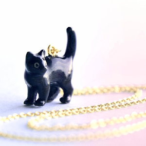 Camp Hollow Necklace | Black Cat