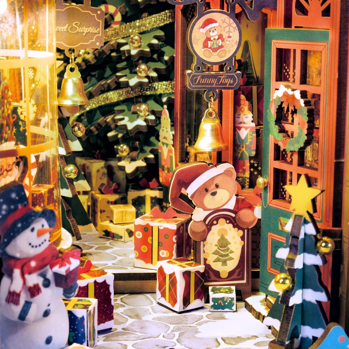 DIY Miniature Book Nook Kit | Christmas Street