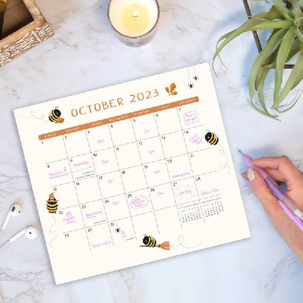 Studio Oh! 2023 17-Month Magnetic Monthly Pad | Buzzy Bees