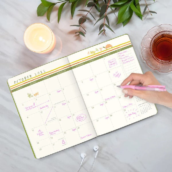 Studio Oh! 2023 17-Month Monthly Planner | Turtle Garden
